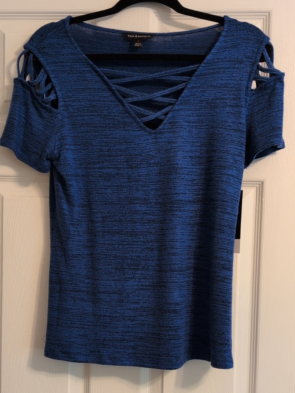 Rock & Republic Heathered Royal Blue Cold-Shoulder Crisscross Short Sleeve Tee
